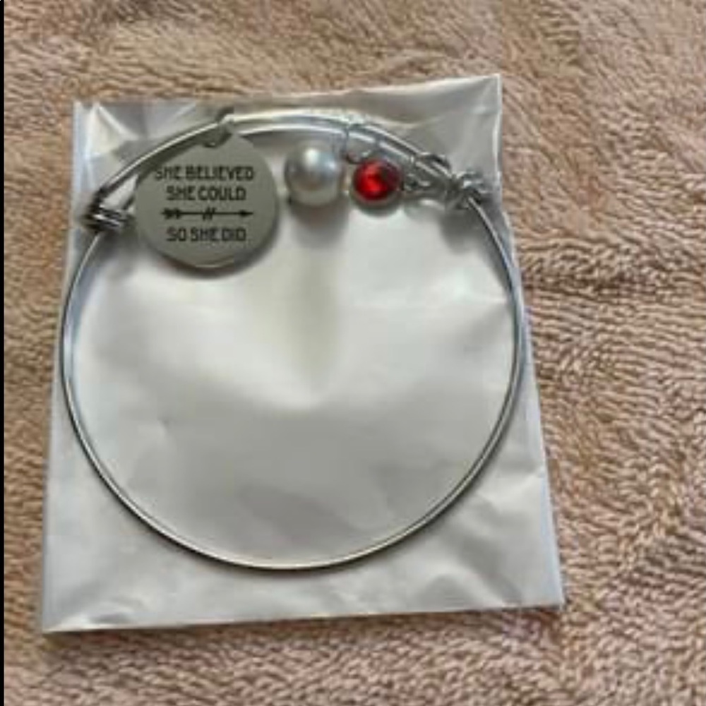 Bracelet